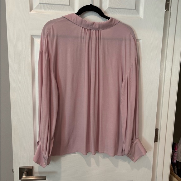 J. Crew Long Sleeve Button Down Shirt with Dress Shirt Collar in Icy Orchid M - Picture 9 of 13